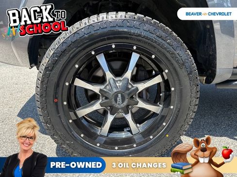 Used 2018 Toyota 4Runner SR5 AWD/4WD image 10
