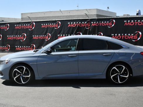 Used 2021 Honda Accord Sport image 4