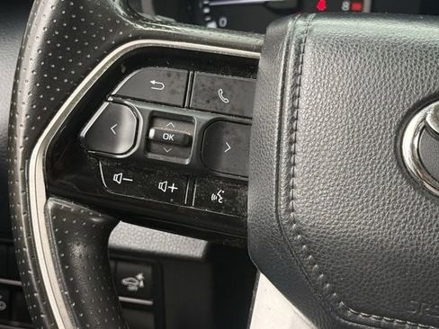 Used 2023 Toyota Tundra SR5 w/ SR5 Convenience Package AWD/4WD image 16