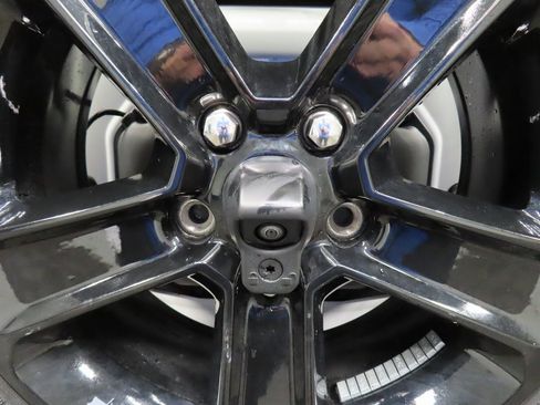 Used 2023 Jeep Wrangler Unlimited Sahara image 34