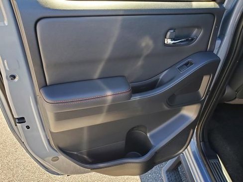 Certified 2023 Nissan Frontier PRO-4X w/ Pro Convenience Package image 12