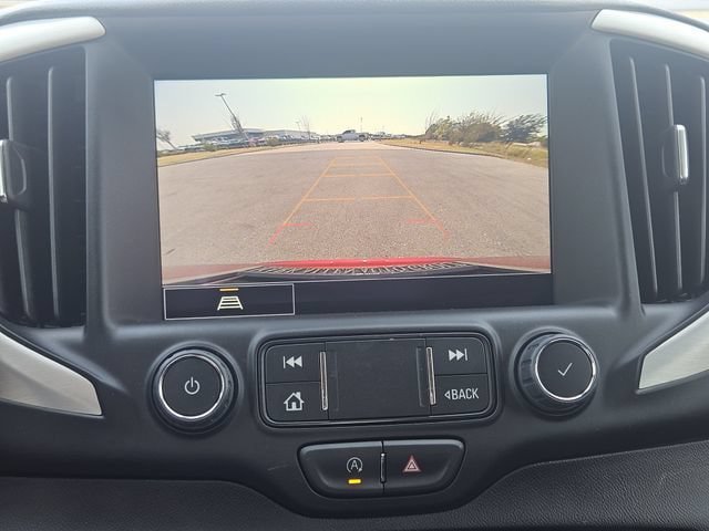 Used 2024 GMC Terrain SLE w/ Driver Convenience Package FWD image 18