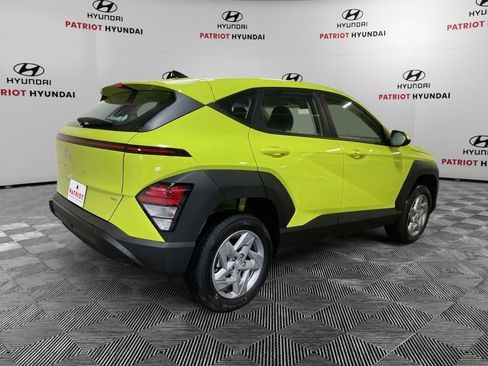 New 2026 Hyundai Kona SE image 4