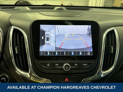 Used 2020 Chevrolet Equinox Premier AWD/4WD image 19