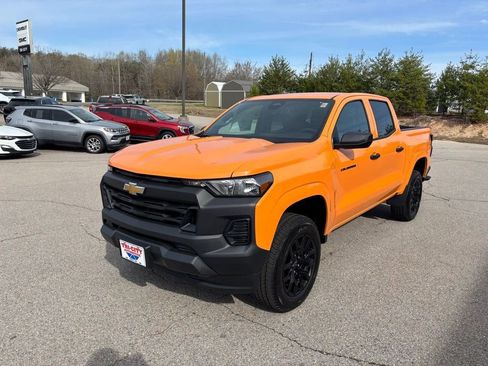 New 2026 Chevrolet Colorado W/T w/ WT Custom Package AWD/4WD image 3