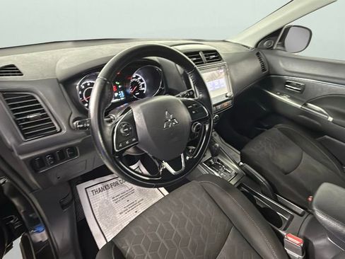 Used 2021 Mitsubishi Outlander Sport SE image 34