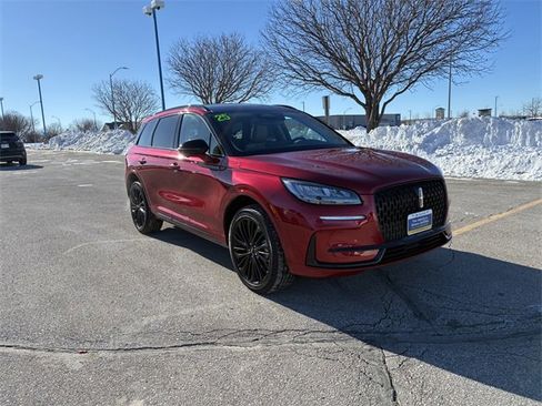 Certified 2025 Lincoln Corsair Premiere w/ Equipment Group 101A image 2