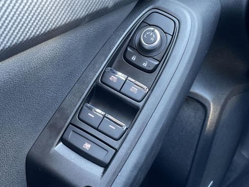 Used 2025 Subaru Crosstrek 2.5i Limited image 27