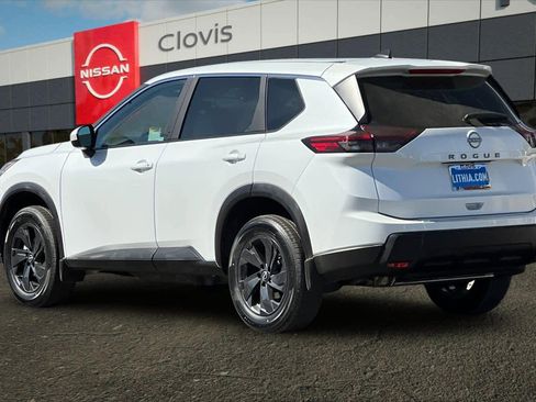 New 2026 Nissan Rogue SV image 7