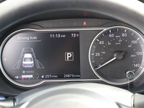 Used 2025 Nissan Versa SV FWD image 23