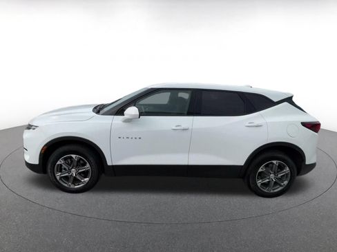 Used 2026 Chevrolet Blazer LT FWD image 7