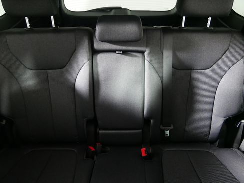 Used 2021 Hyundai Santa Fe SEL AWD/4WD image 13