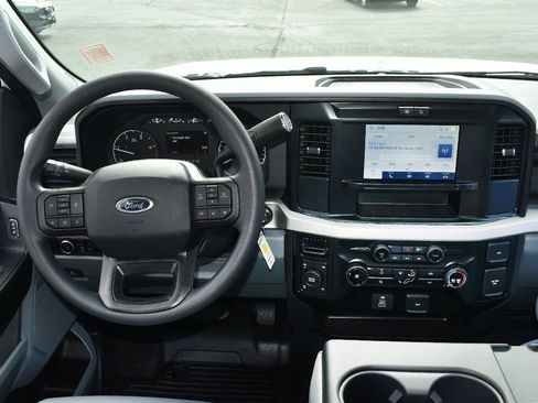 New 2025 Ford F250 XL image 15