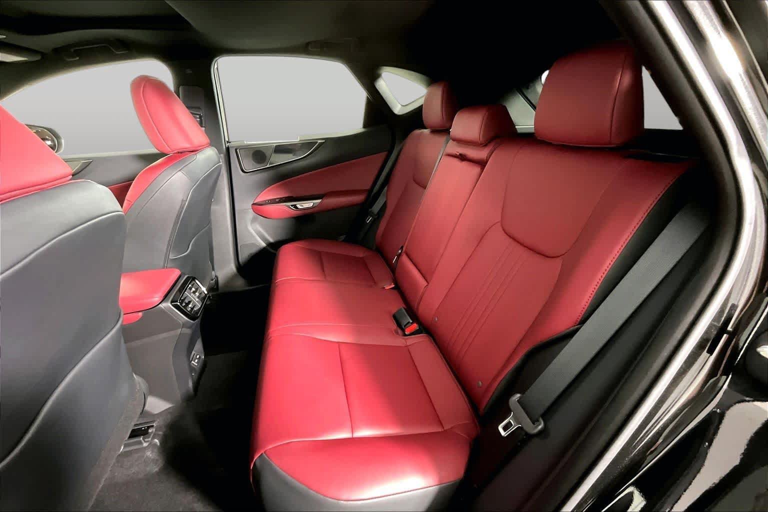 Used 2024 Lexus NX 250 AWD w/ Cold Area Package image 18