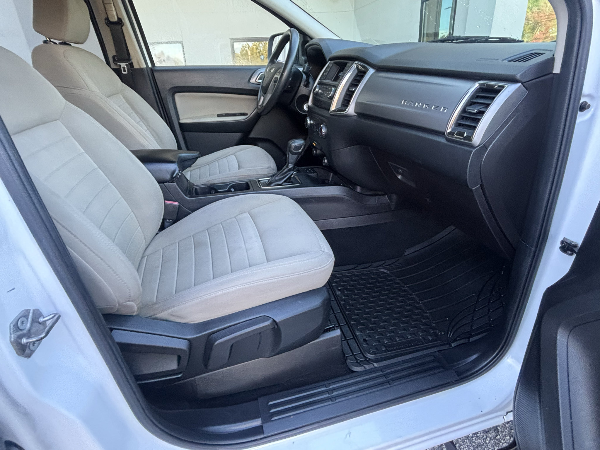 Used 2019 Ford Ranger XLT w/ FX4 Off-Road Package AWD/4WD image 17