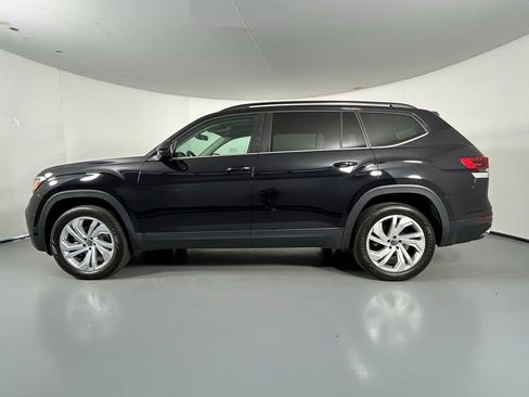 Used 2023 Volkswagen Atlas SE w/ Panoramic Sunroof Package AWD/4WD image 4