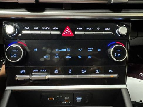 Used 2024 Hyundai Santa Fe XRT AWD/4WD image 11
