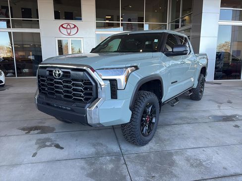 New 2026 Toyota Tundra SR5 image 32