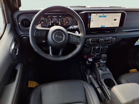New 2025 Jeep Wrangler Unlimited Rubicon 392 image 8