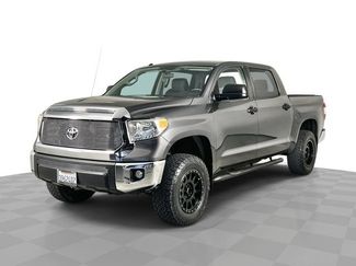 Used 2017 Toyota Tundra SR5 w/ TRD Off Road Package AWD/4WD video 1