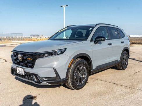 Used 2026 Honda CR-V TrailSport image 3