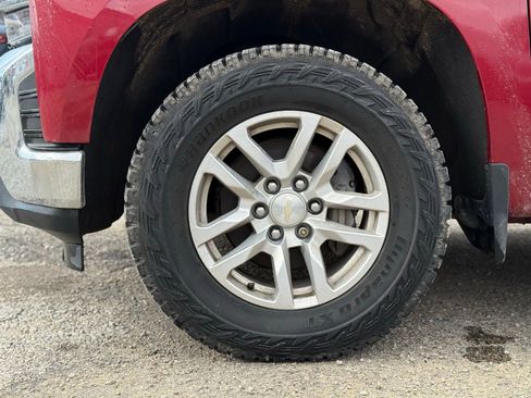 Used 2019 Chevrolet Silverado 1500 LT w/ Texas Edition image 10