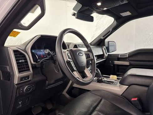 Used 2018 Ford F150 Lariat w/ Equipment Group 502A Luxury image 12