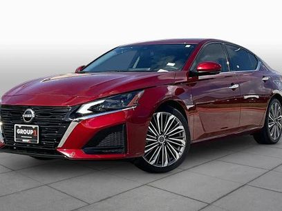 Certified 2024 Nissan Altima 2.5 SL