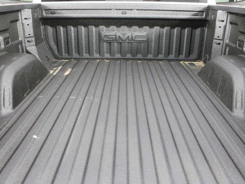 New 2026 GMC Sierra 1500 SLT w/ SLT Premium Plus Package AWD/4WD image 21