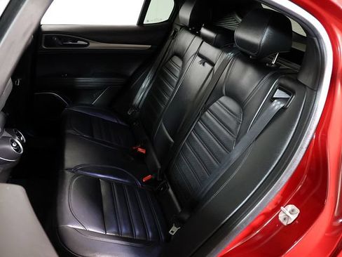 Used 2019 Alfa Romeo Stelvio Ti Sport w/ Quick Order Package 22S Sport AWD/4WD image 13