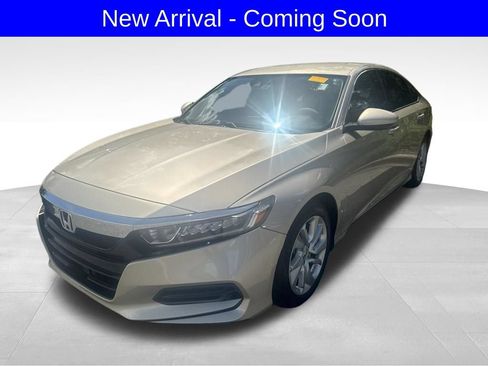 Used 2019 Honda Accord LX image 2
