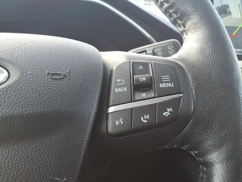 Used 2020 Ford Escape SEL image 30