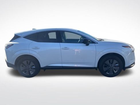 Certified 2025 Nissan Murano SL image 9