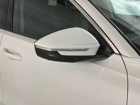 New 2025 Audi Q5 Premium Plus image 25