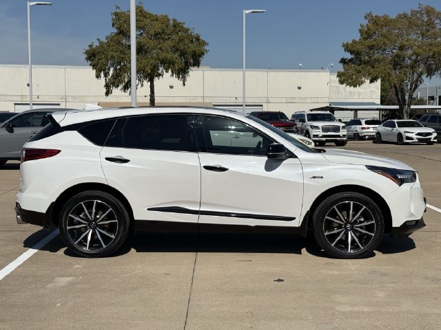 Certified 2025 Acura RDX w/ Advance Package AWD/4WD image 3