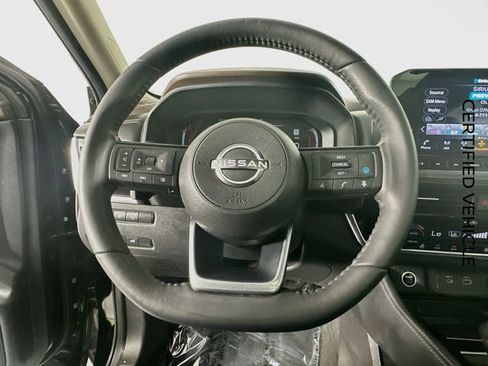 Certified 2023 Nissan Rogue Platinum w/ Platinum Premium Package FWD image 13