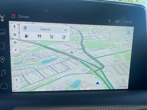 Used 2023 GMC Yukon SLT AWD/4WD image 13