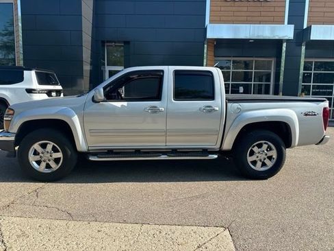 Used 2011 GMC Canyon SLE AWD/4WD image 2