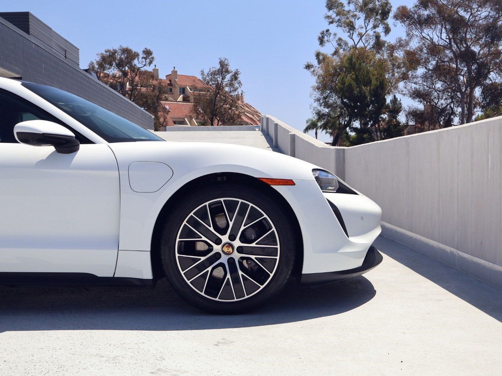 Certified 2024 Porsche Taycan RWD image 11