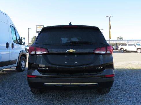 Used 2024 Chevrolet Equinox LT image 31