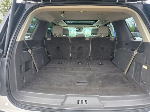 Used 2018 Ford Expedition Limited w/ Equipment Group 302A AWD/4WD image 27