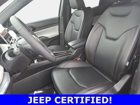 Certified 2024 Jeep Compass Limited AWD/4WD image 15