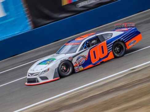 Used 2015 Subaru Forester 2.5i Premium w/ All-Weather Package image 22