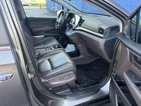 Used 2018 Honda Odyssey EX-L image 24