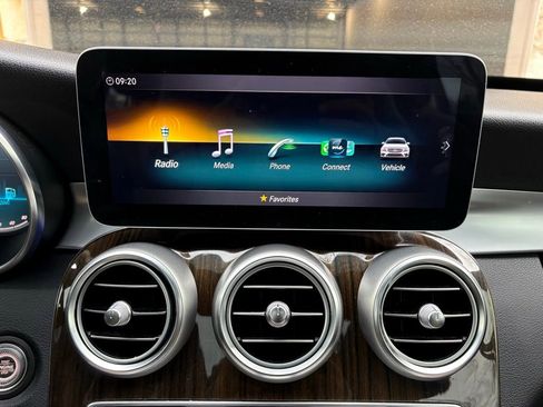 Used 2020 Mercedes-Benz C 300 C 300 image 39