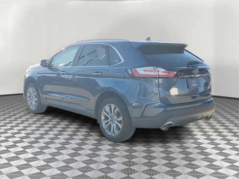 Used 2019 Ford Edge Titanium image 7