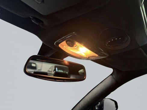 Used 2013 Maserati Quattroporte S image 34