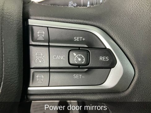 Certified 2024 Jeep Compass Limited image 23