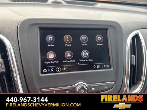 Used 2023 Chevrolet Equinox LT image 2