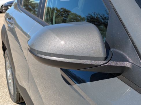 New 2026 Hyundai Kona SE image 12